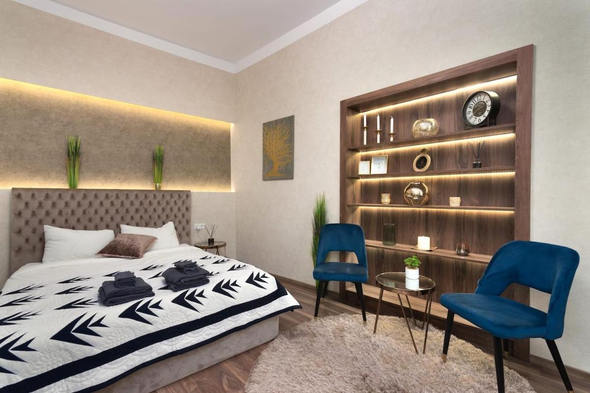 Contemporary Hidden Gem Art-Deco Residence บูดาเปสต์ ภายนอก รูปภาพ
